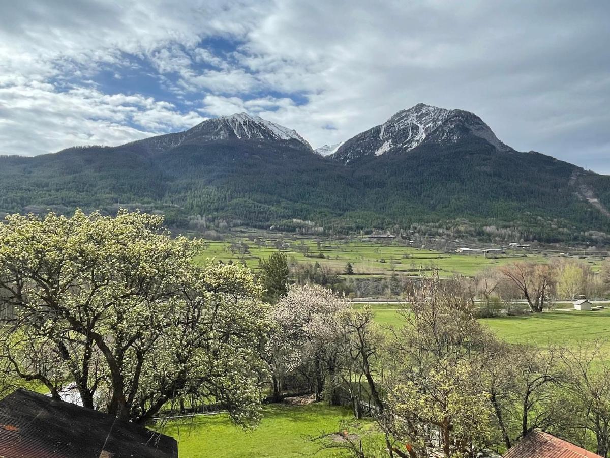 Appartement Dans Une Maison De Pays Briançon Kültér fotó